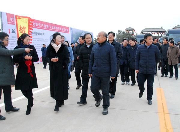 邯郸市重点项目建设观摩活动走进赵王集团嘉瑞生物二期 - 河北赵王酒业有限公